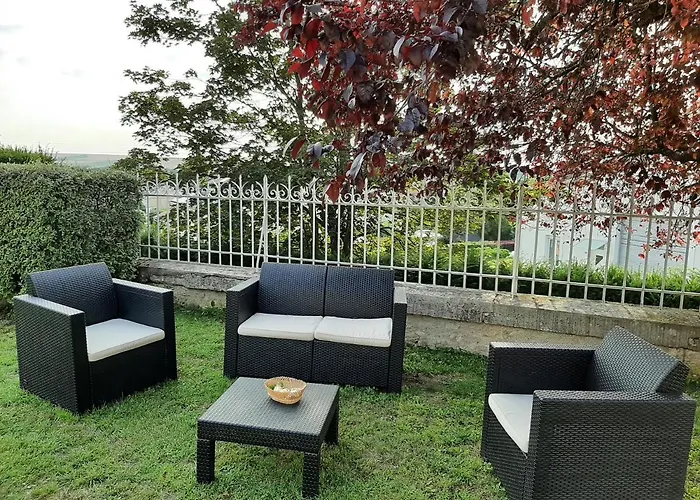 Des Agapanthes Appartement Lacroix-sur-Meuse